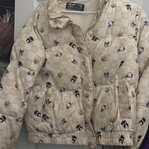 Hello Kitty Patterned Beige Puffer Jacket